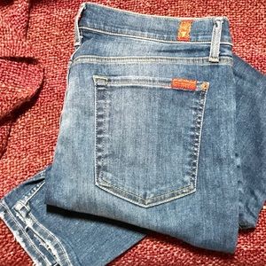 7 For All Mankind Ankle skinny jeans sz 32